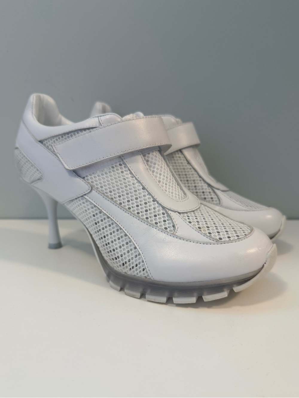 Sneex The Tepper White Hybrid Sneaker Heels Size 8 Mesh Leather